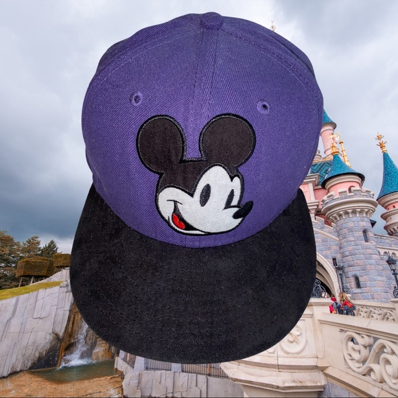 Disney Other - ❤️Host Pick❤️ Vintage New Era Mickey Snapback